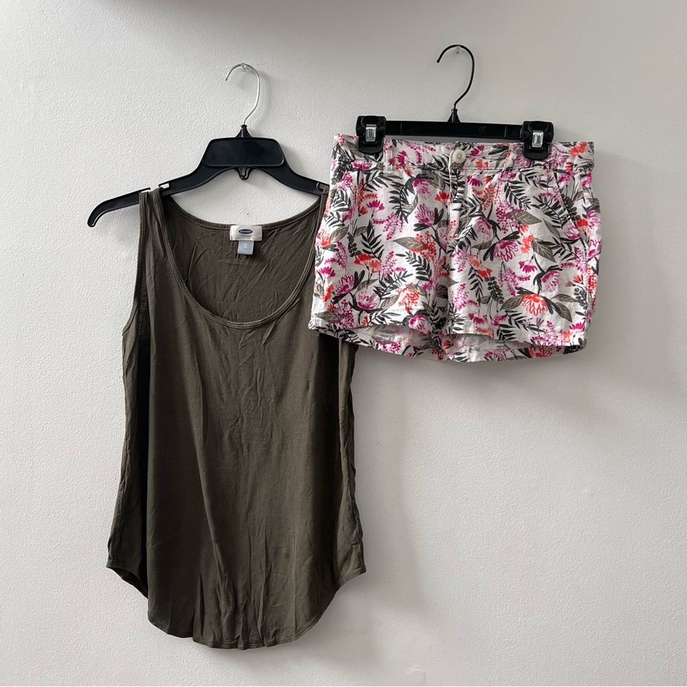 OldNavy two (2) piece set .